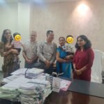 रतलाम.मिशन वात्सल्य के तहत दो निराश्रित शिशुओं को मिला नया आशियाना.   मनोहर मालवीय।