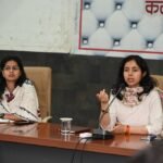 रतलाम.सभी लक्षित हितग्राही बालिकाओं का वैक्सीनेशन करे – कलेक्टर.      रतलाम 28 फरवरी से एचपीवी वैक्सीनेशन अभियान का होगा शुभारंभ.     14 से 15 वर्ष की बालिकाओं को सर्वाइकल कैंसर से बचने हेतु टीकाकृत किया जाएगा.