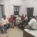 सोनकच्छ.महेश्वरानंद मंडल के नवीन पदाधिकारियों की शिष्टाचार भेंट, नगर में पेयजल संकट पर हुई गंभीर चर्चा . शेख इक़बाल की विशेष ख़बर।