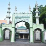 किस्मत न्यूज़ जबलपुर *बकरीद कल,शालीनता और भाईचारा से मनाने की अपील*शफी खान की विशेष सुचना।